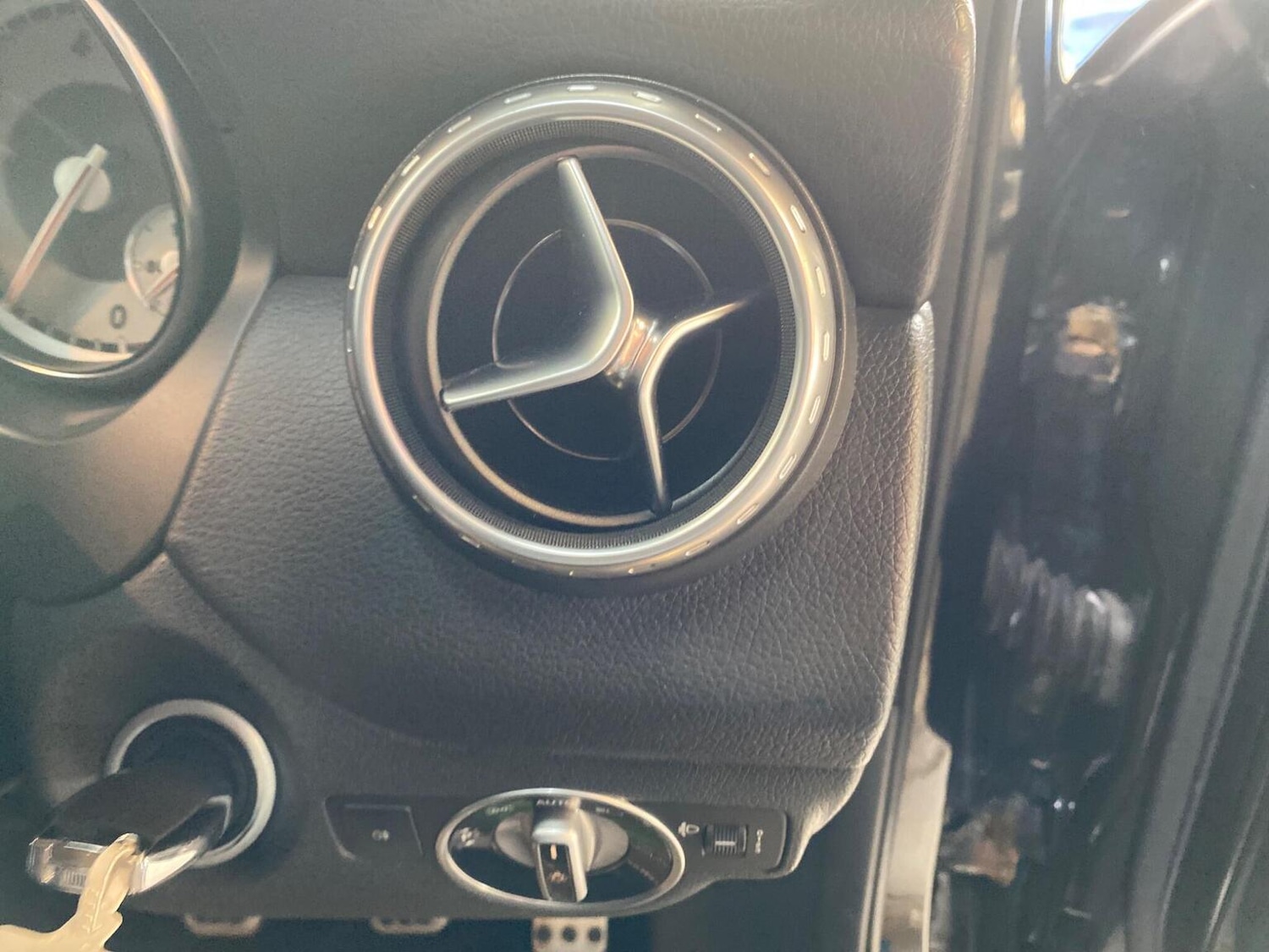 Used Mercedes-Benz GLA 2015 for sale - 77494746: Photo 52