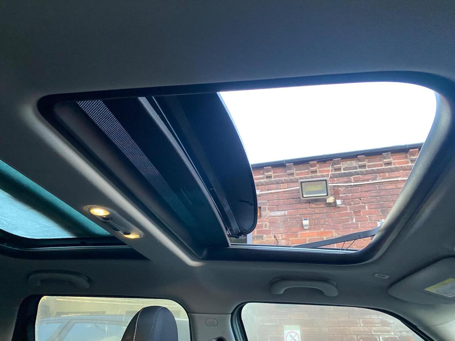 Used MINI Clubman 2018 for sale - 76956915: Photo 14