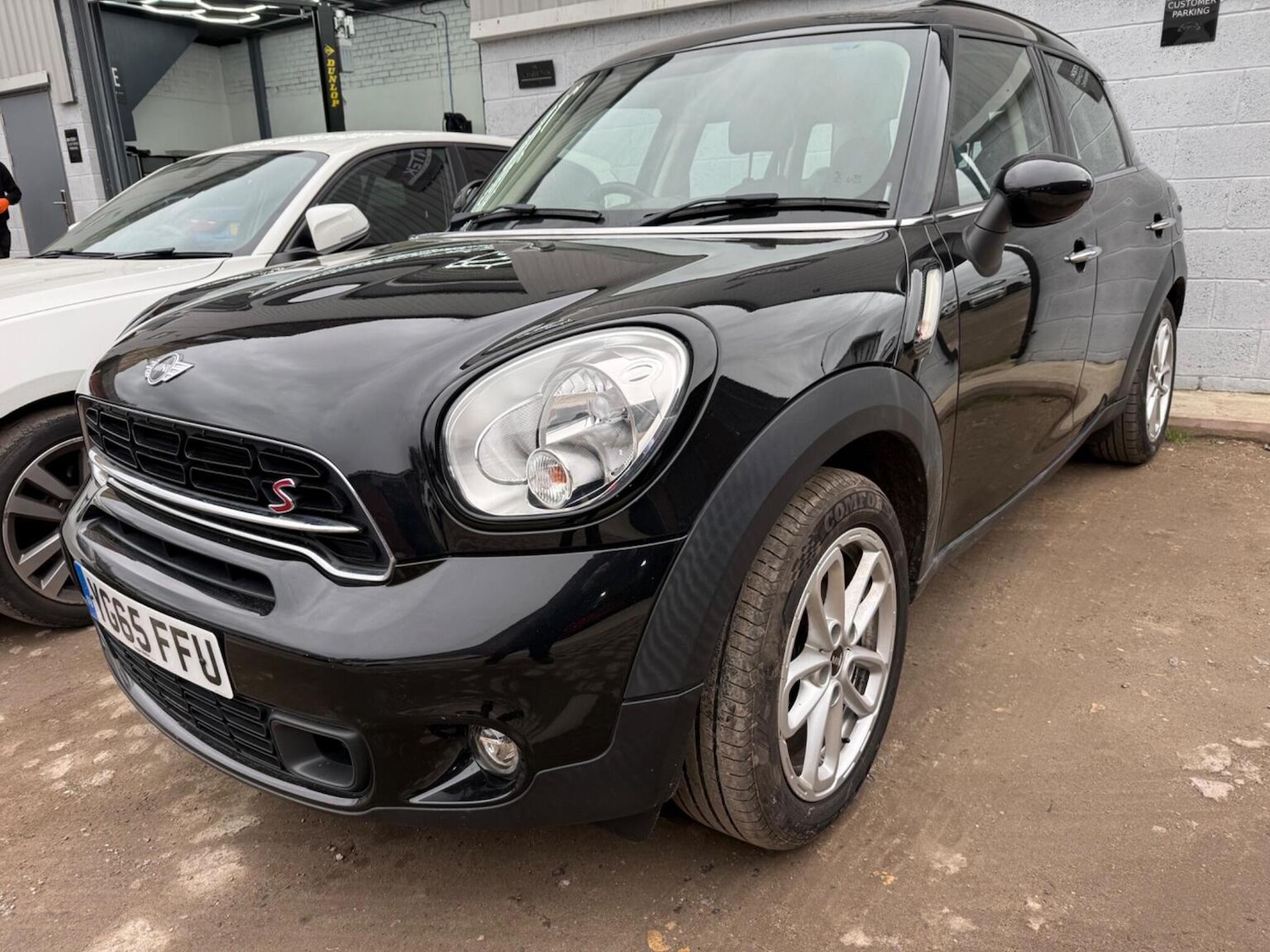 Used MINI Countryman 2015 for sale - 77675709: Photo 3