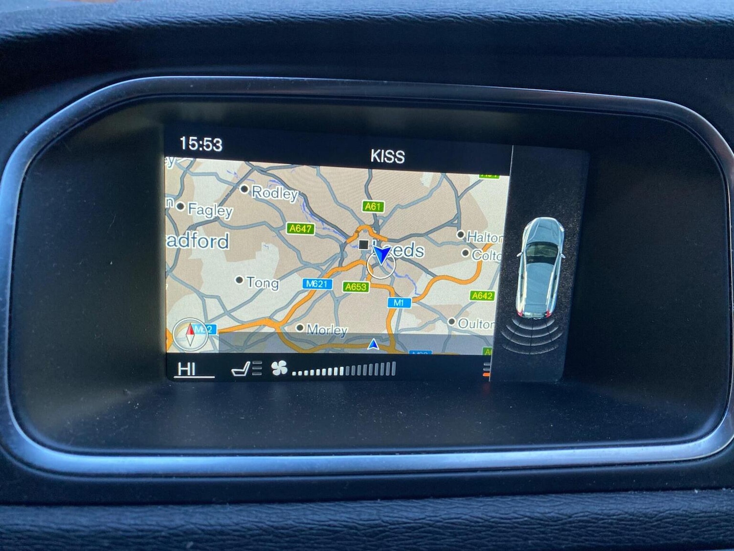 Used Volvo V40 Cross Country 2017 for sale - 76387294: Photo 11