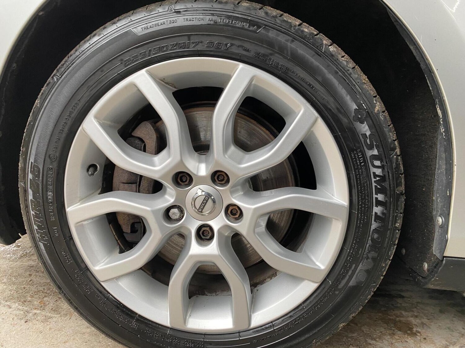 Used Volvo V40 Cross Country 2017 for sale - 76387294: Photo 35