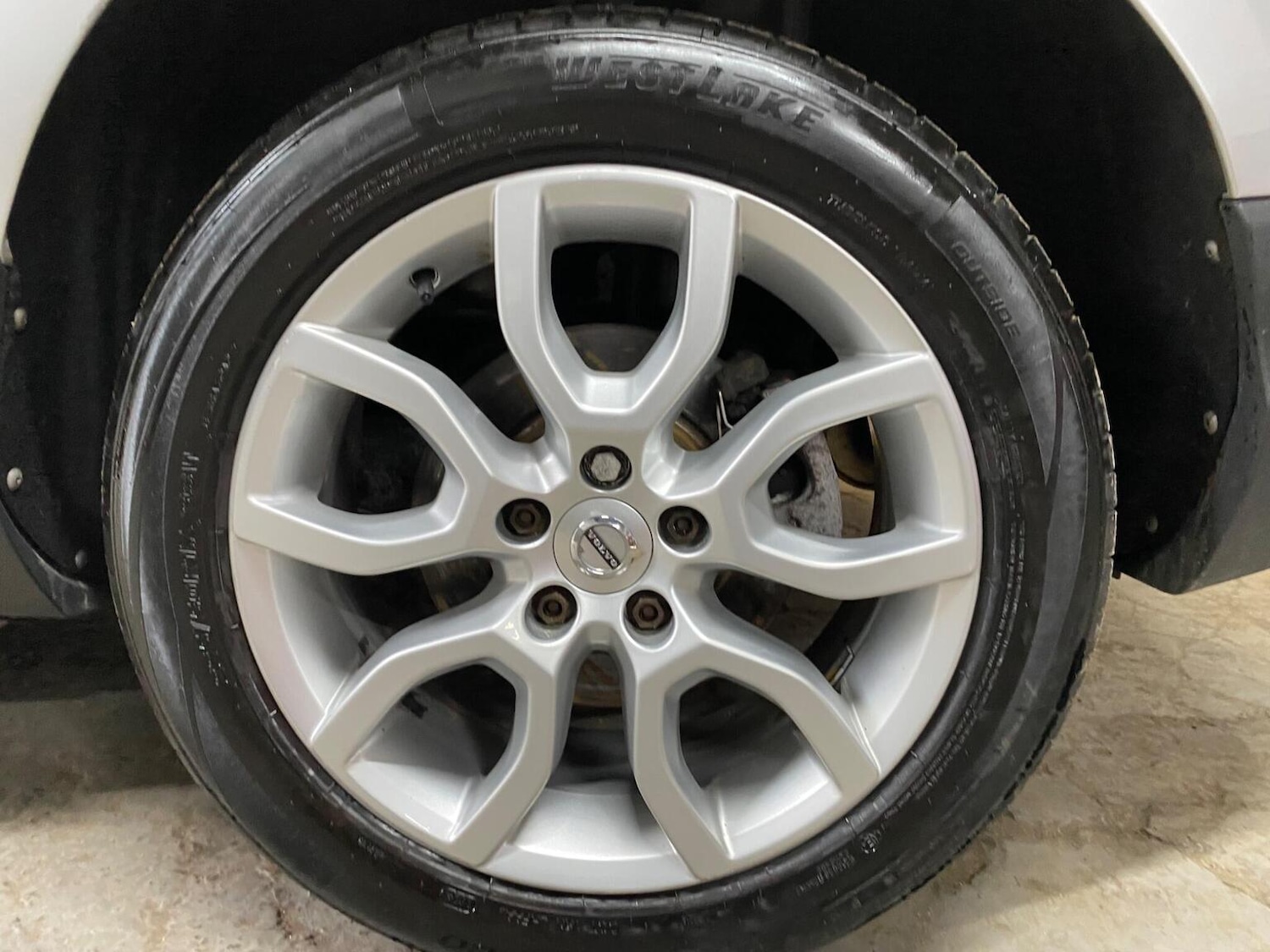 Used Volvo V40 Cross Country 2017 for sale - 76387294: Photo 36