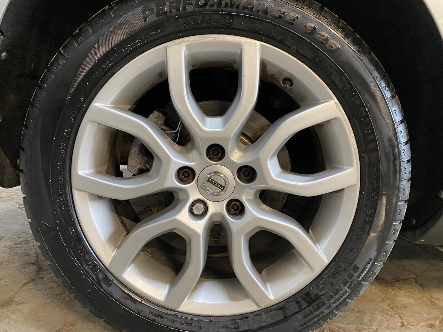 Used Volvo V40 Cross Country 2017 for sale - 76387294: Photo 37