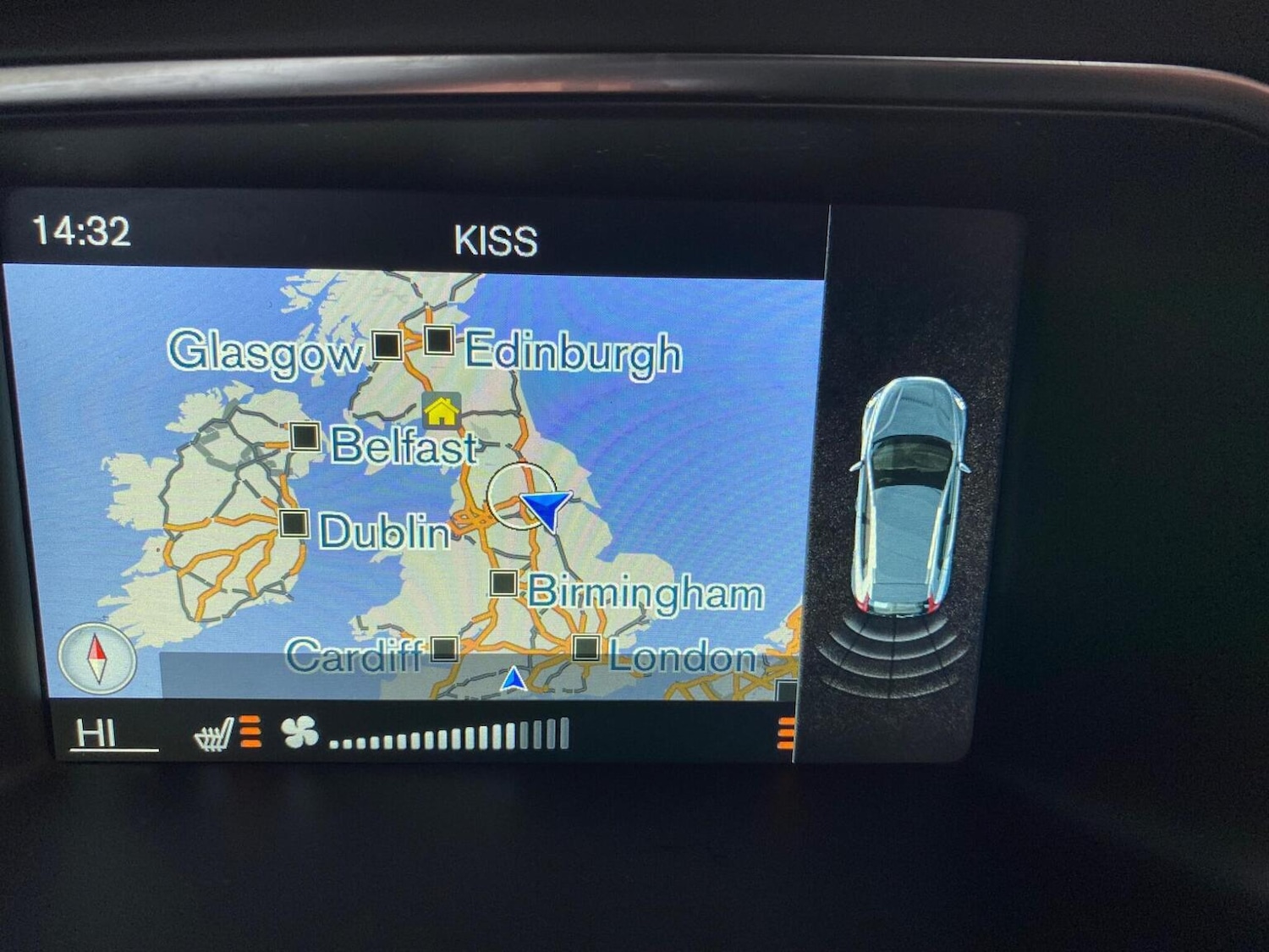 Used Volvo V40 Cross Country 2017 for sale - 76387294: Photo 44