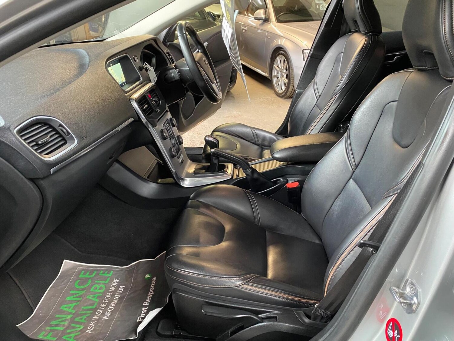 Used Volvo V40 Cross Country 2017 for sale - 76387294: Photo 50