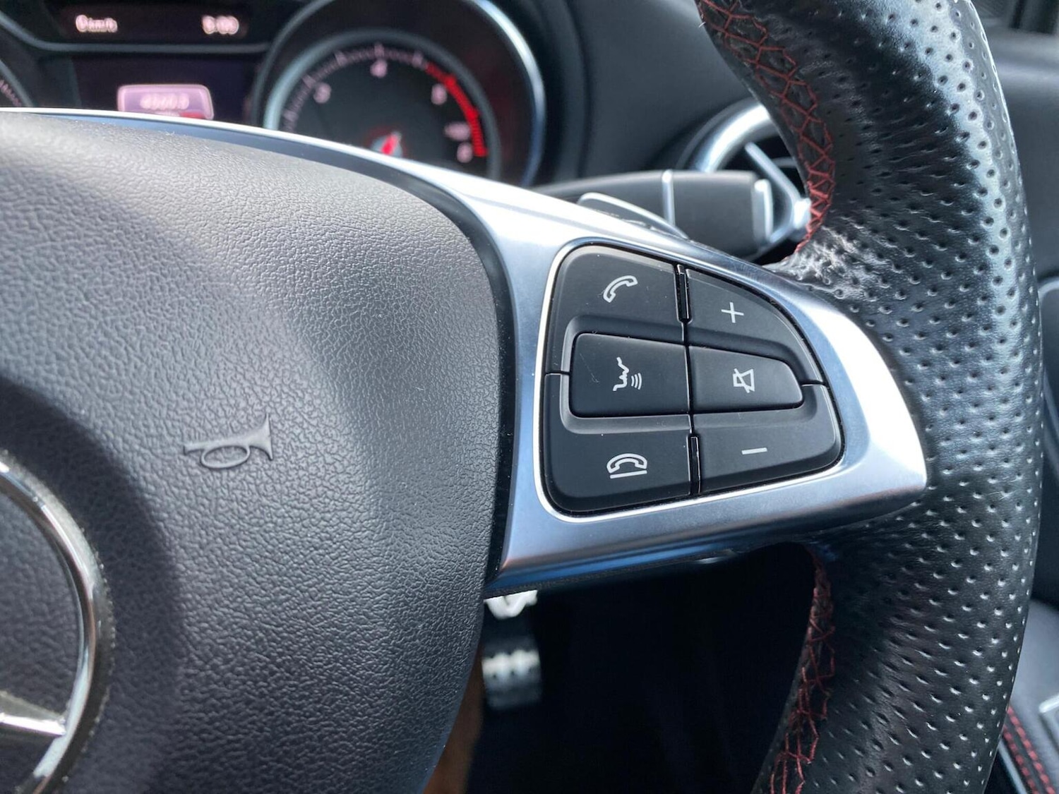 Used Mercedes-Benz CLA 2018 for sale - 77906669: Photo 9