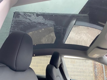 Used Tesla Model Y 2023 for sale - 76237233: Photo