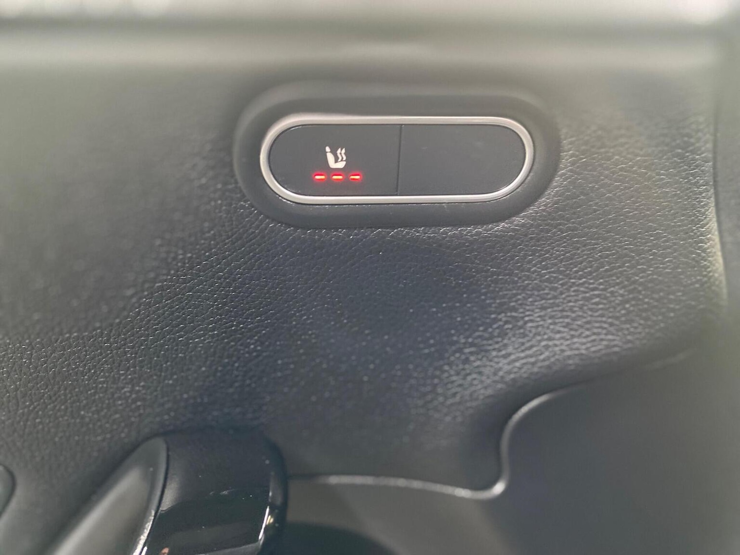 Used Mercedes-Benz A-Class 2019 for sale - 77522065: Photo 32