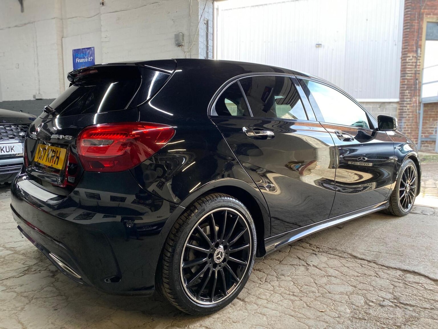 Used Mercedes-Benz A-Class 2017 for sale - 76387377: Photo 15