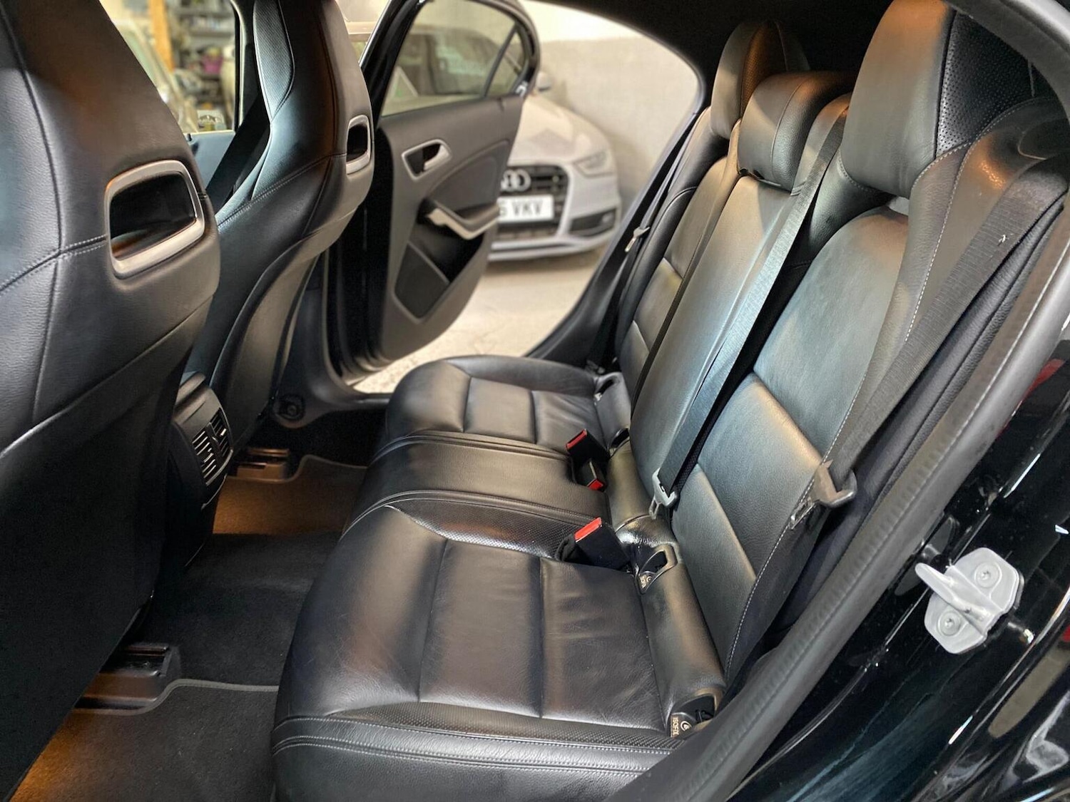 Used Mercedes-Benz A-Class 2017 for sale - 76387377: Photo 20