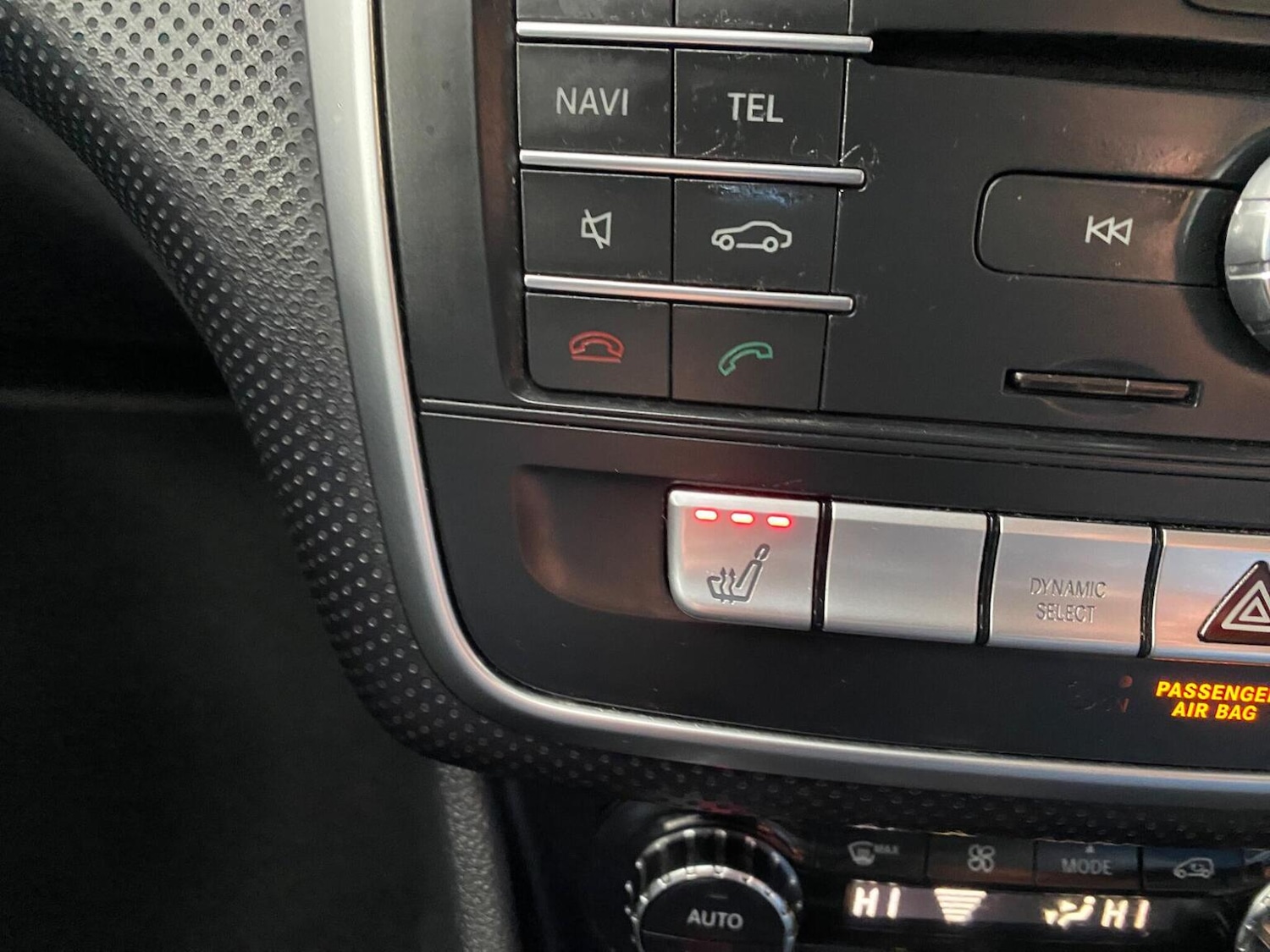 Used Mercedes-Benz A-Class 2017 for sale - 76387377: Photo 25