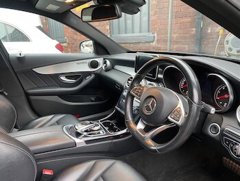 Used Mercedes-Benz C Class 2015 for sale - 77220524: Photo