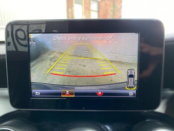 Used Mercedes-Benz C Class 2015 for sale - 77220524: Photo