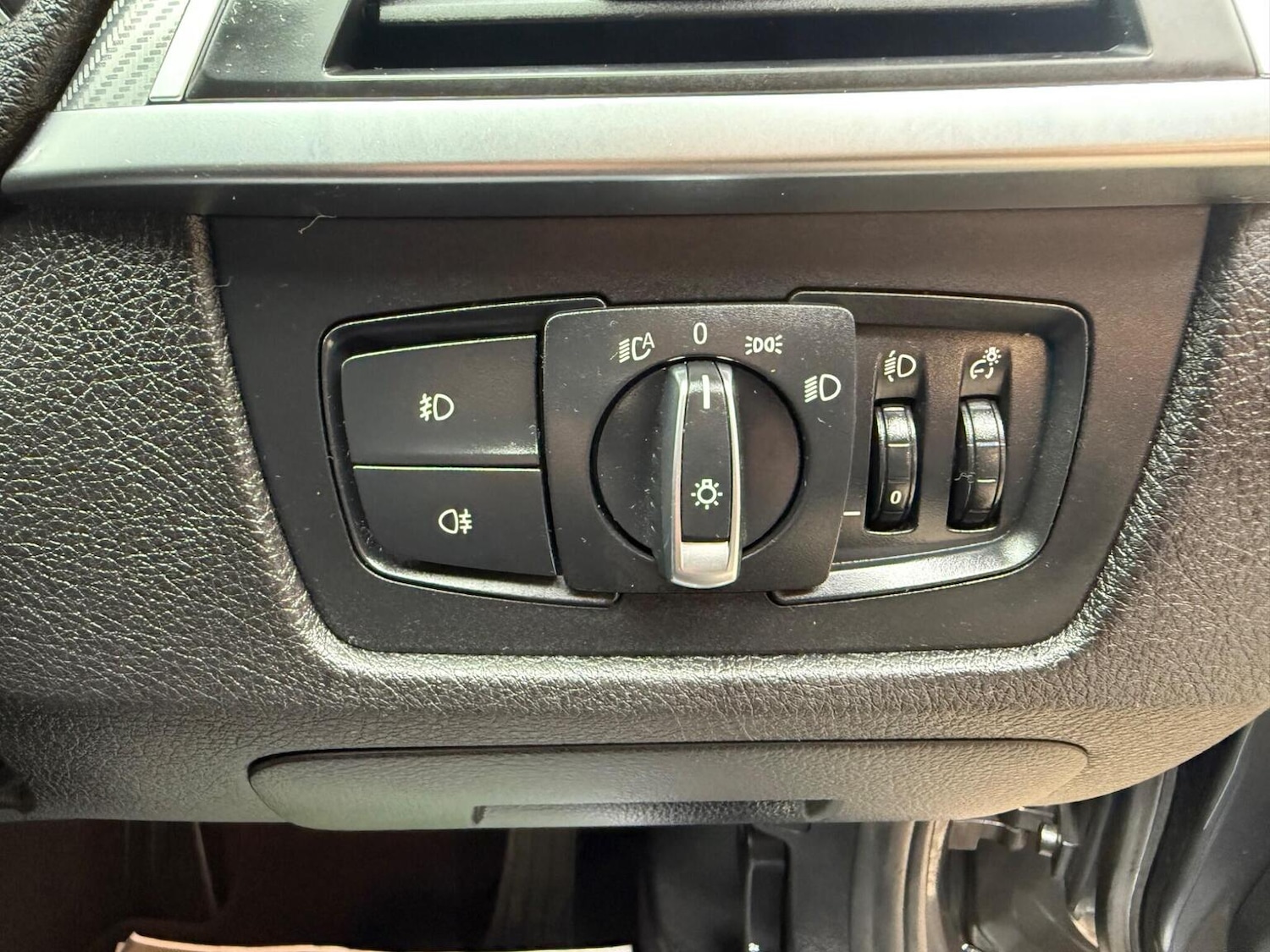 Used BMW 3 Series 2018 for sale - 76281453: Photo 44