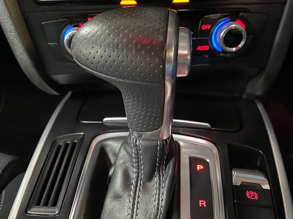Used Audi A4 2015 for sale - 75767159: Photo 17