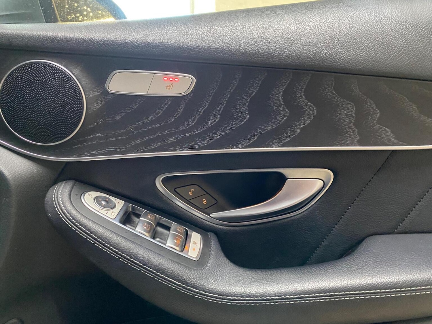 Used Mercedes-Benz GLC 2017 for sale - 76884826: Photo 17