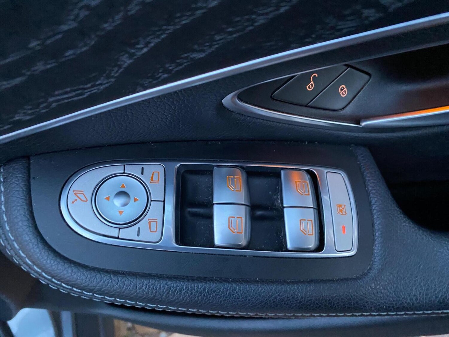 Used Mercedes-Benz GLC 2017 for sale - 76884826: Photo 26