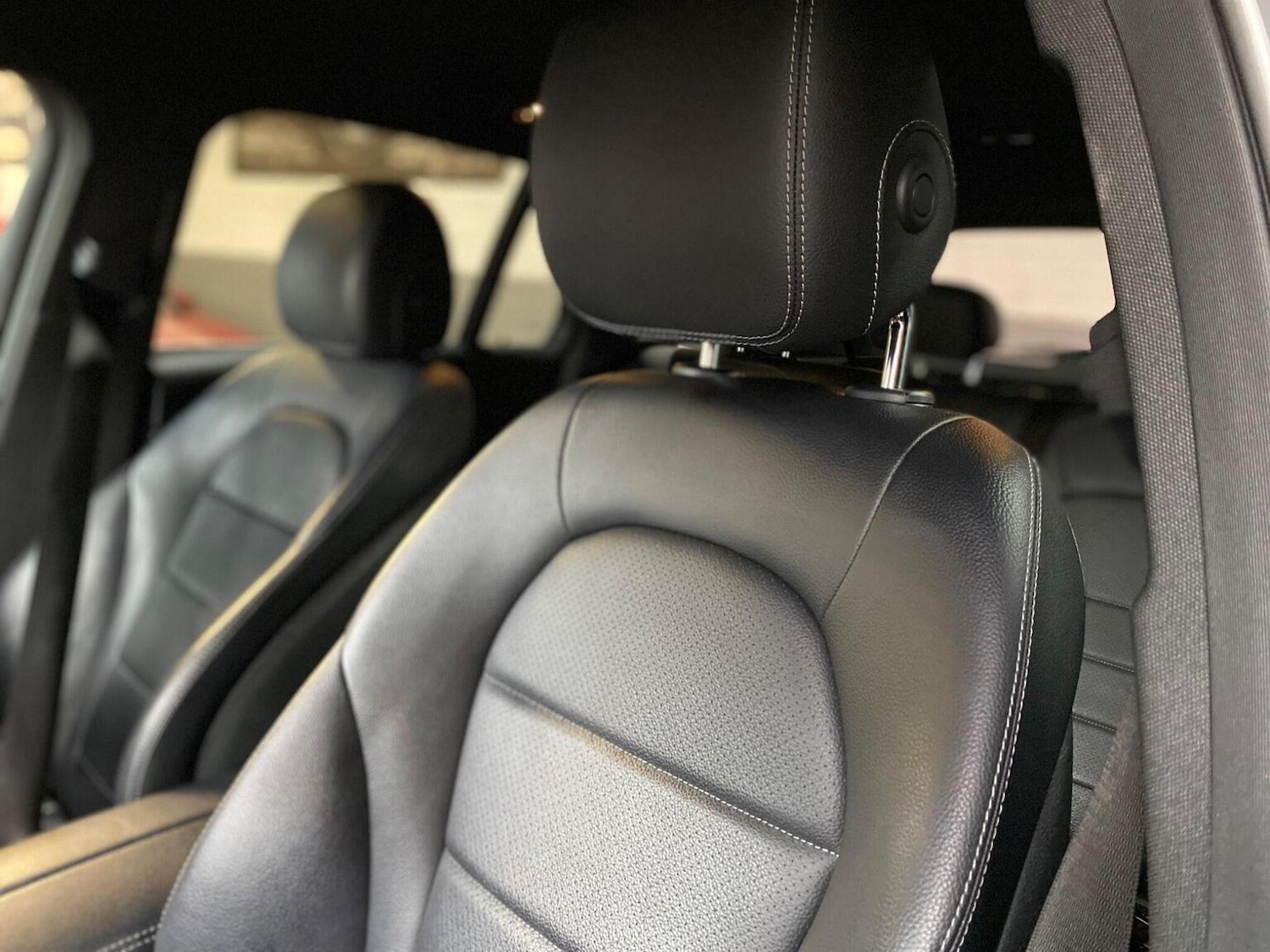 Used Mercedes-Benz GLC 2017 for sale - 76884826: Photo 36