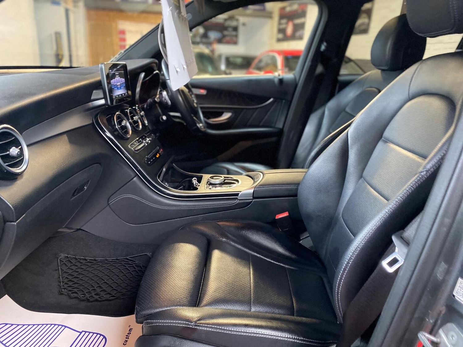 Used Mercedes-Benz GLC 2017 for sale - 76884826: Photo 37