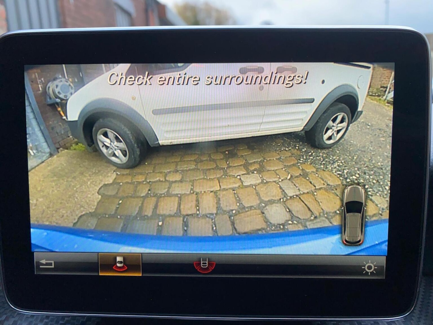 Used Mercedes-Benz A-Class 2016 for sale - 76884925: Photo 11