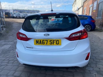 Used Ford Fiesta 2017 for sale - 78402602: Photo