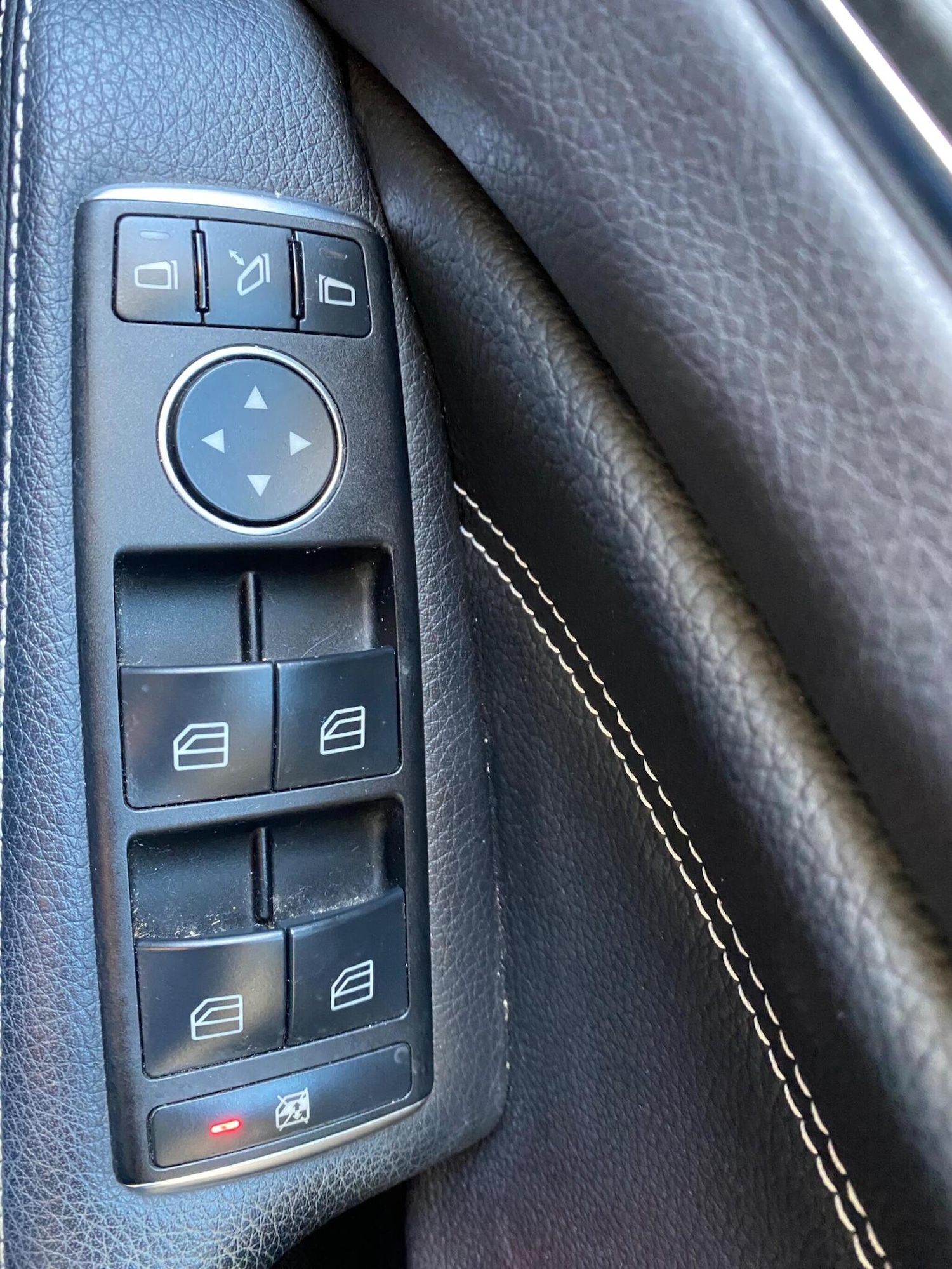 Used Mercedes-Benz A-Class 2017 for sale - 76699299: Photo 6