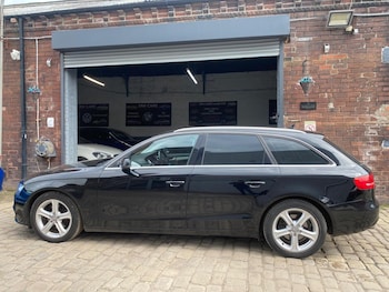 Used Audi A4 Avant 2015 for sale - 78273826: Photo