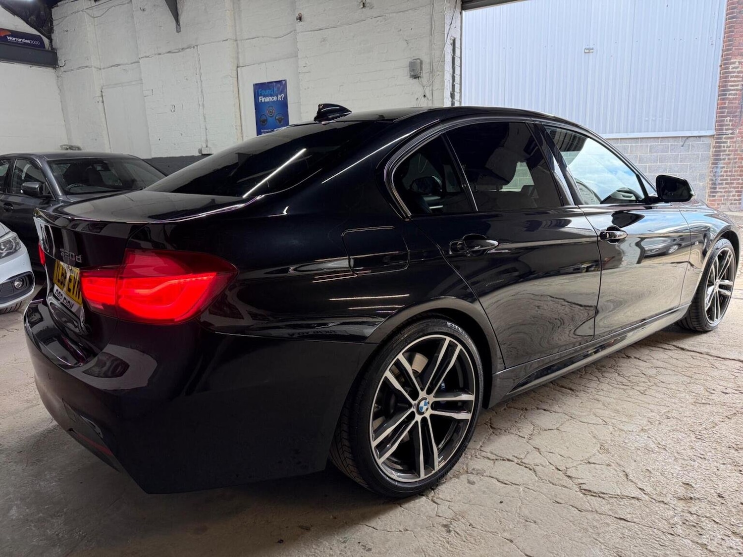 Used BMW 3 Series 2018 for sale - 76850925: Photo 11