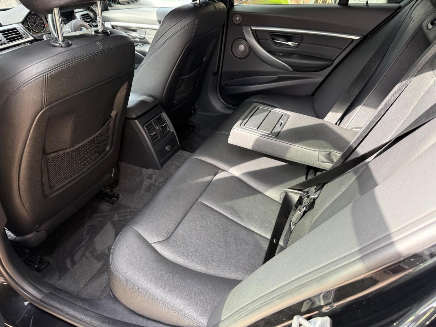 Used BMW 3 Series 2018 for sale - 76850925: Photo 46