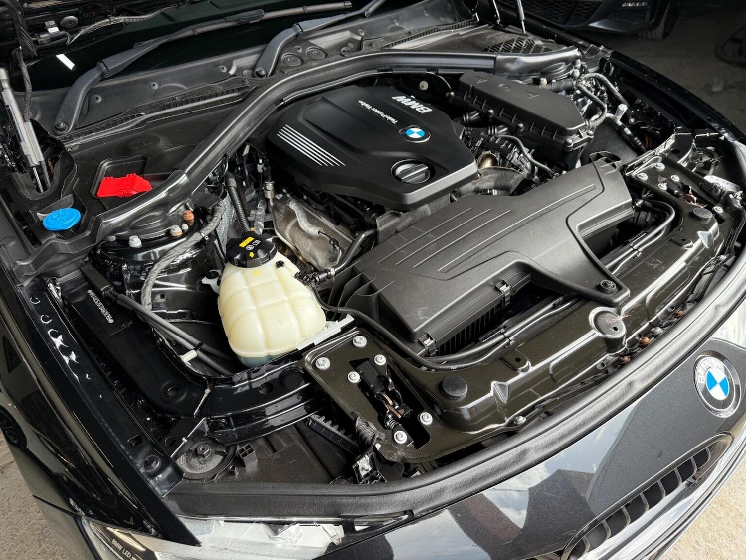 Used BMW 3 Series 2018 for sale - 76850925: Photo 66