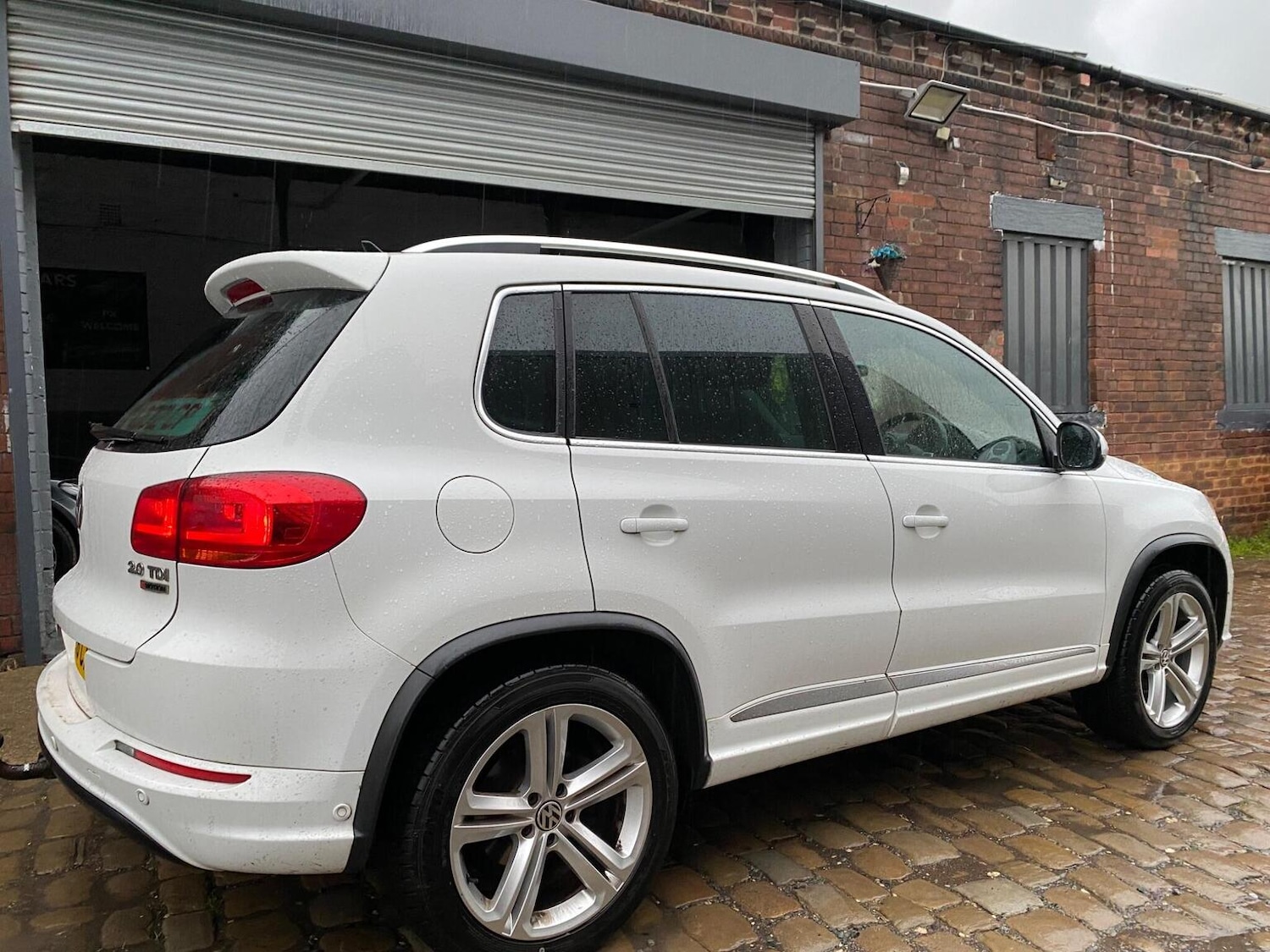 Used Volkswagen Tiguan 2016 for sale - 76777029: Photo 3