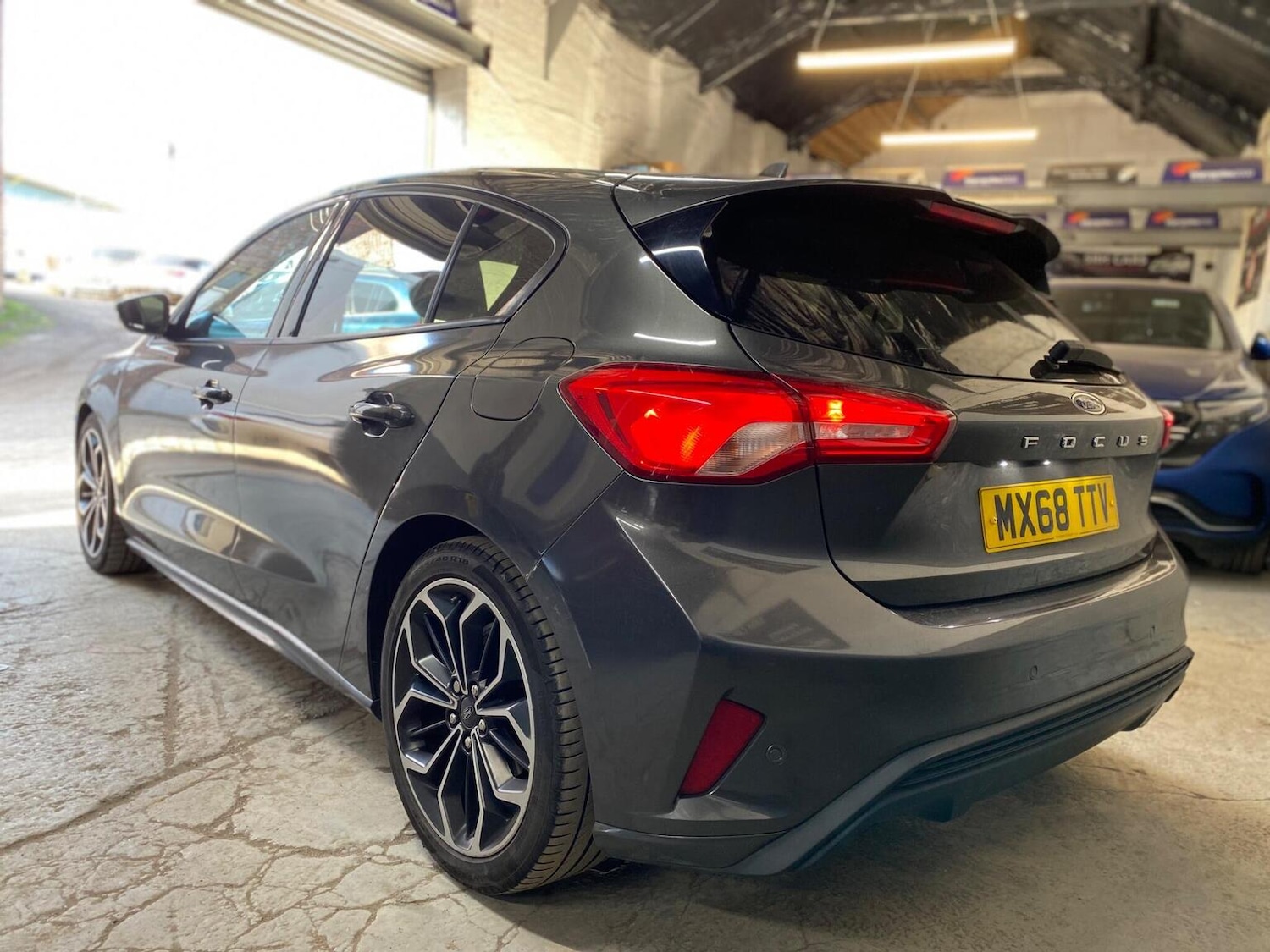 Used Ford Focus 2018 for sale - 77749779: Photo 4