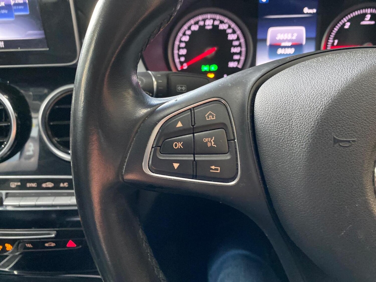 Used Mercedes-Benz C Class 2016 for sale - 77721314: Photo 18