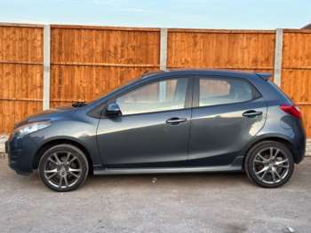 Used Mazda Mazda2 2011 for sale - 74524512: Photo