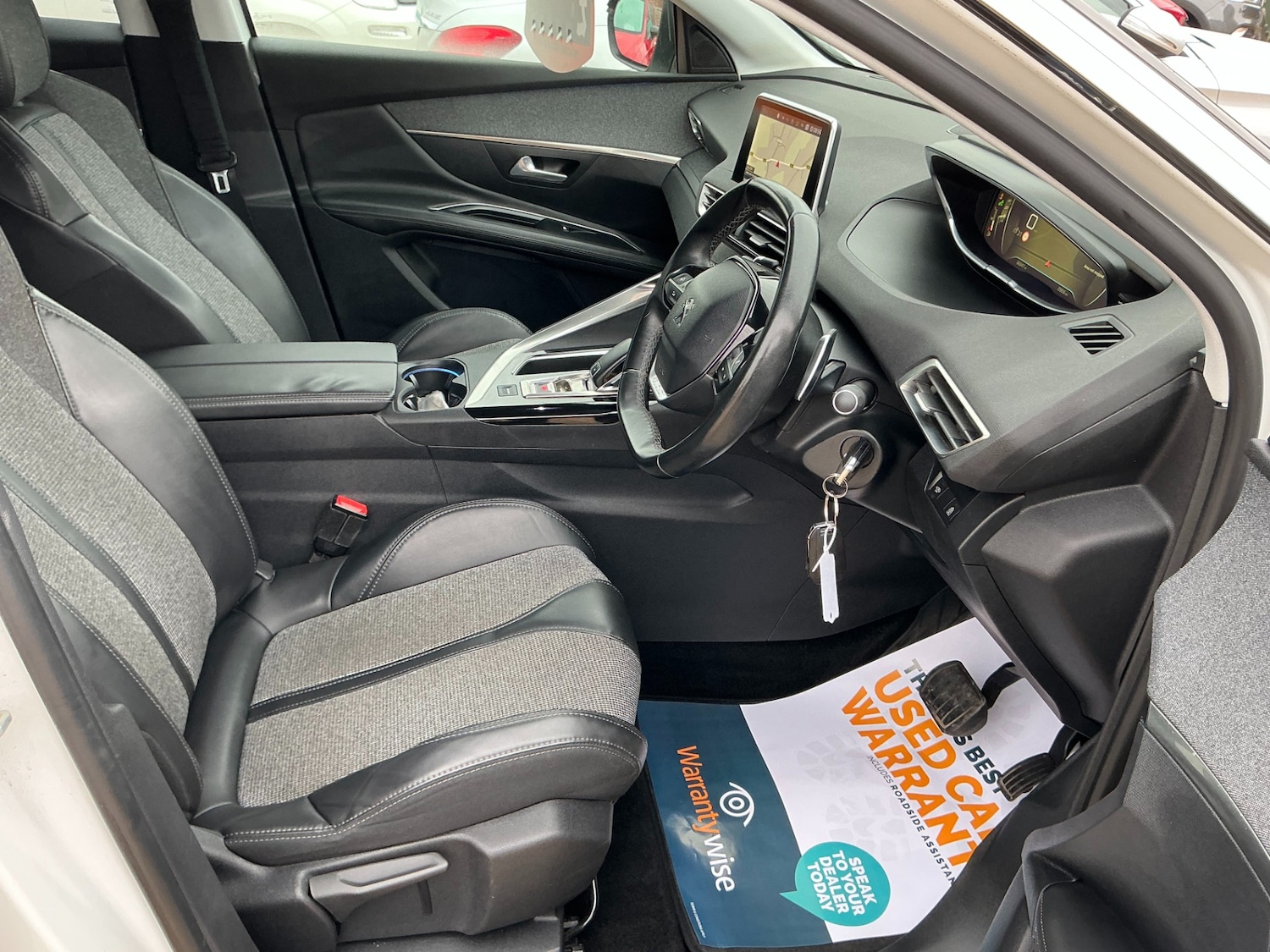 Used Peugeot 3008 2017 for sale - 75994472: Photo 3