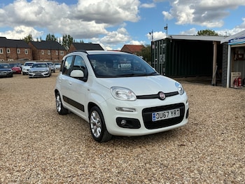 2017 (67) - 1.2 Lounge 5dr** FULL HIST - LOW MILES - DAB - BLUETOOTH - AC**