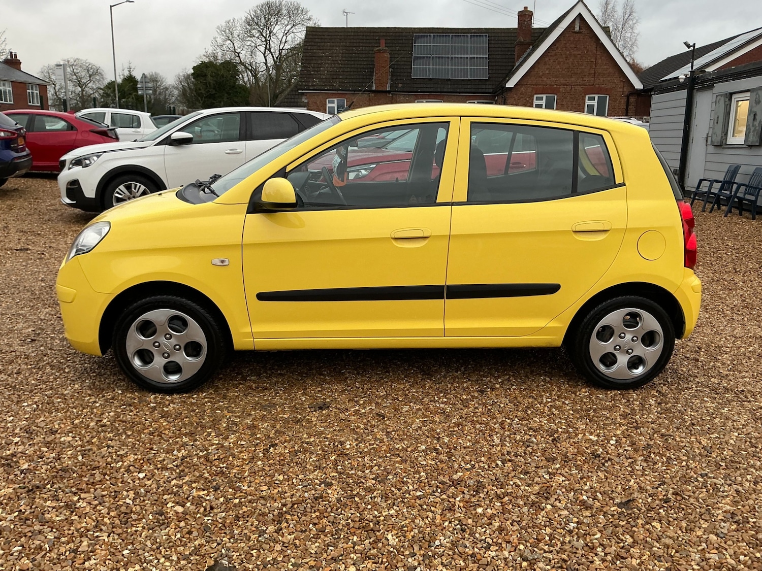 Used Kia Picanto 2010 for sale - 76921529: Photo 15