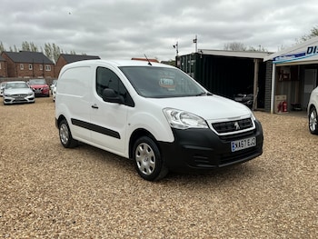 Used Peugeot Partner 2017 for sale - 78190373: Photo