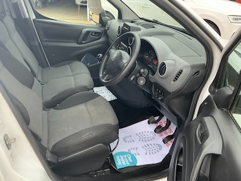 Used Peugeot Partner 2017 for sale - 78190373: Photo