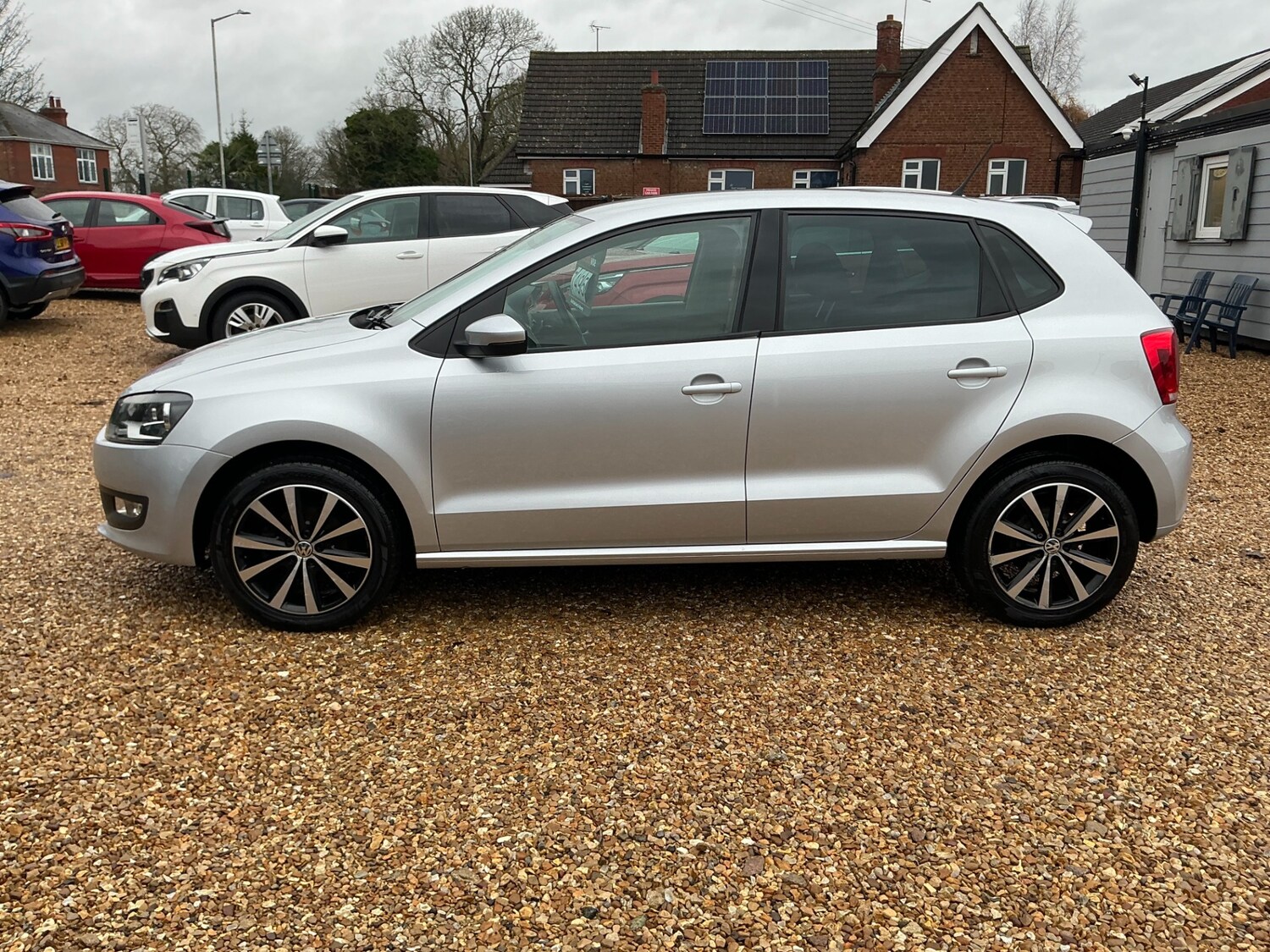 Used Volkswagen Polo 2013 for sale - 76859898: Photo 16