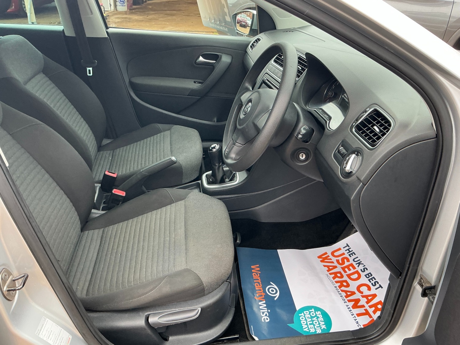 Used Volkswagen Polo 2013 for sale - 76859898: Photo 3