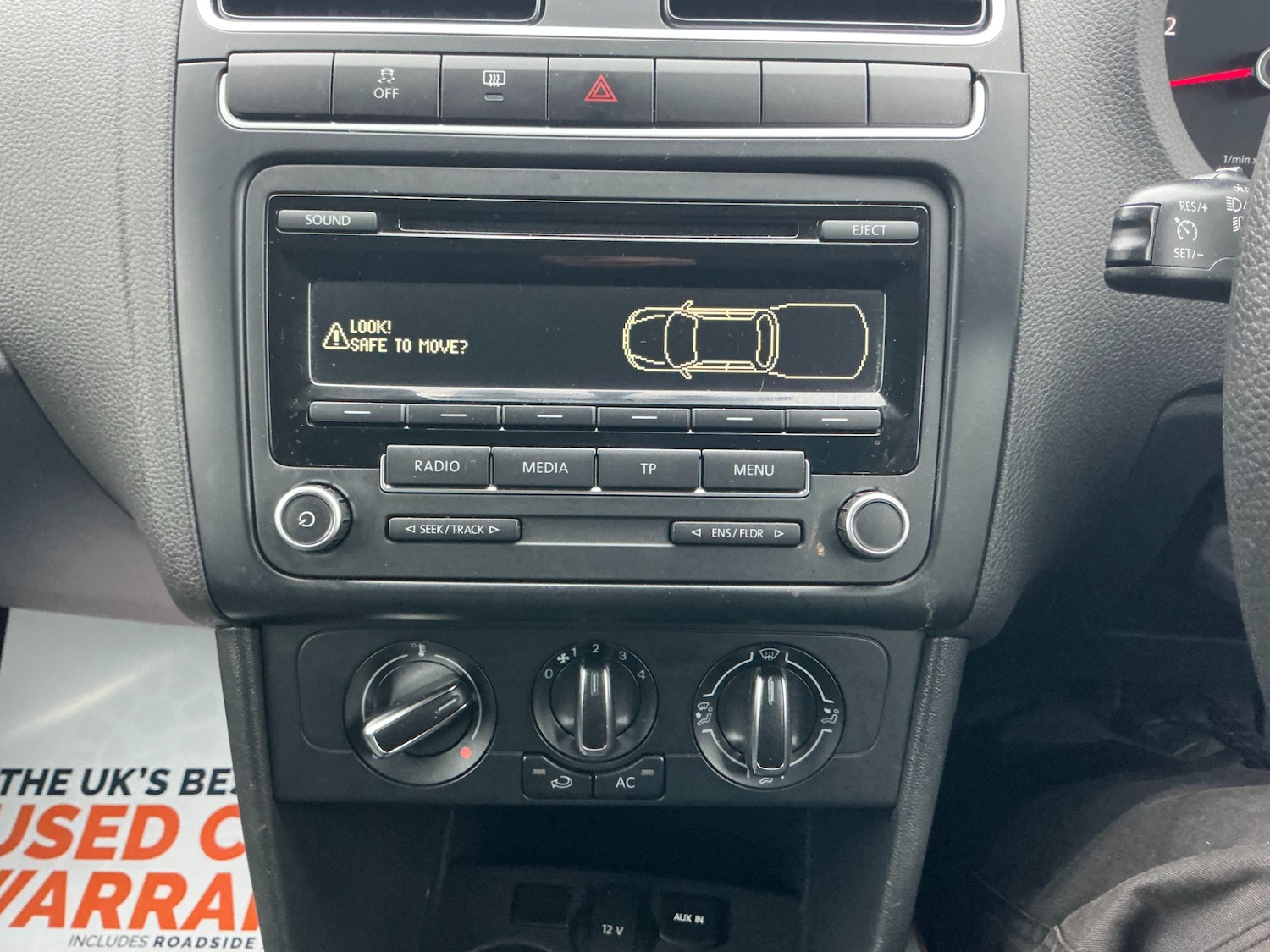 Used Volkswagen Polo 2013 for sale - 76859898: Photo 6