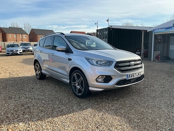 Used Ford Kuga 2017 for sale - 77702647: Photo