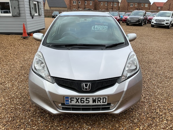 Used Honda Jazz 2015 for sale - 76275191: Photo 13