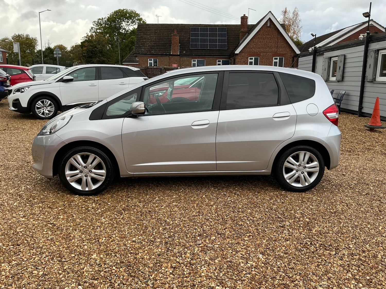 Used Honda Jazz 2015 for sale - 76275191: Photo 15