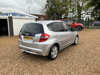 Used Honda Jazz 2015 for sale - 76275191: Photo 4