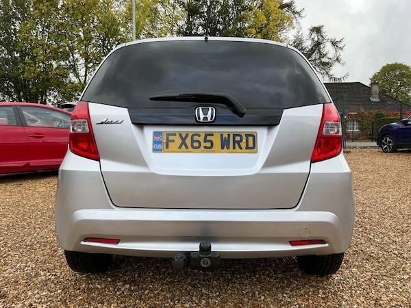 Used Honda Jazz 2015 for sale - 76275191: Photo 5