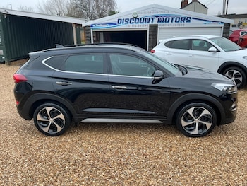 Used Hyundai TUCSON 2017 for sale - 77247899: Photo