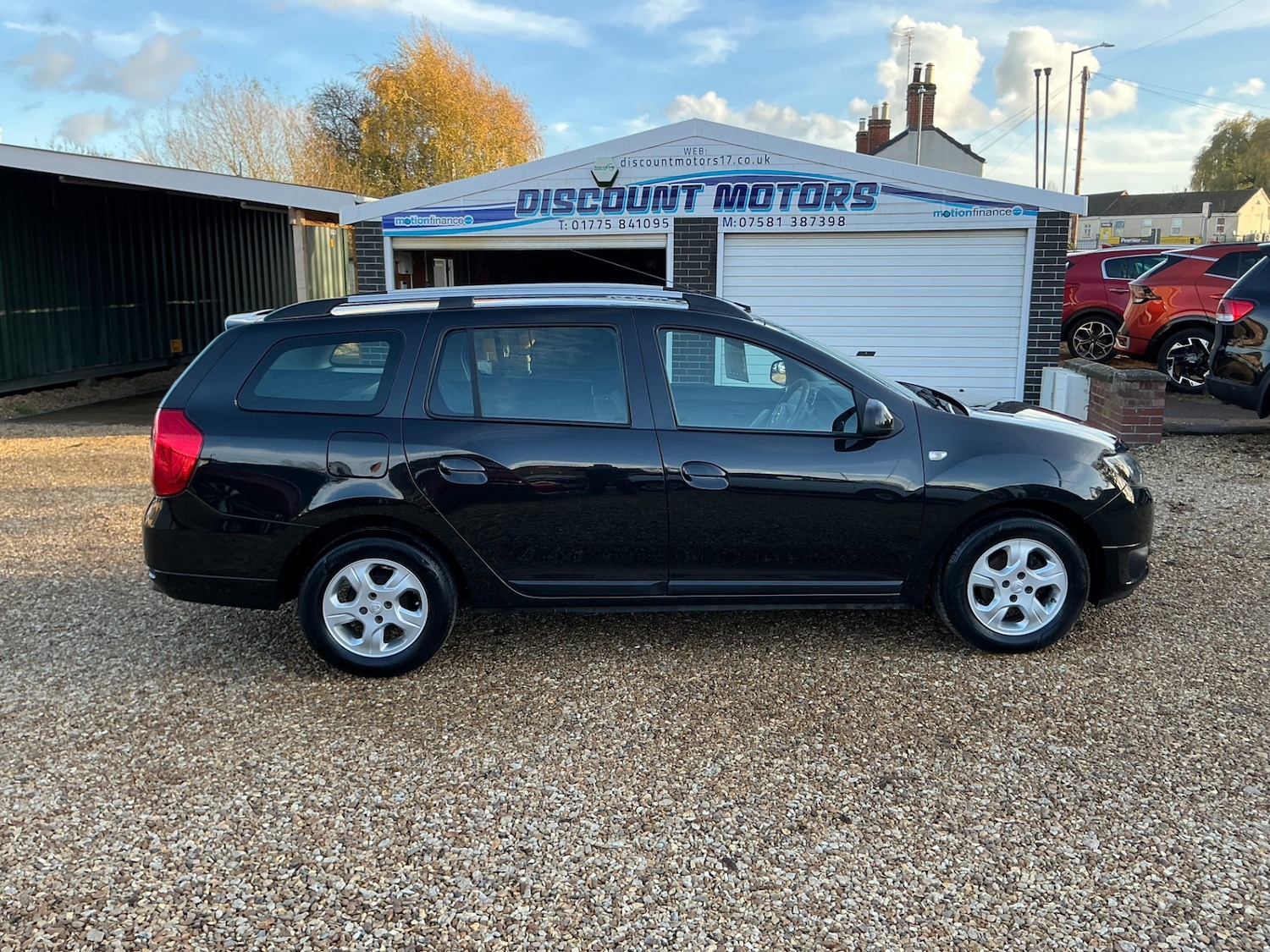 Used Dacia Logan MCV 2015 for sale - 76588301: Photo 3