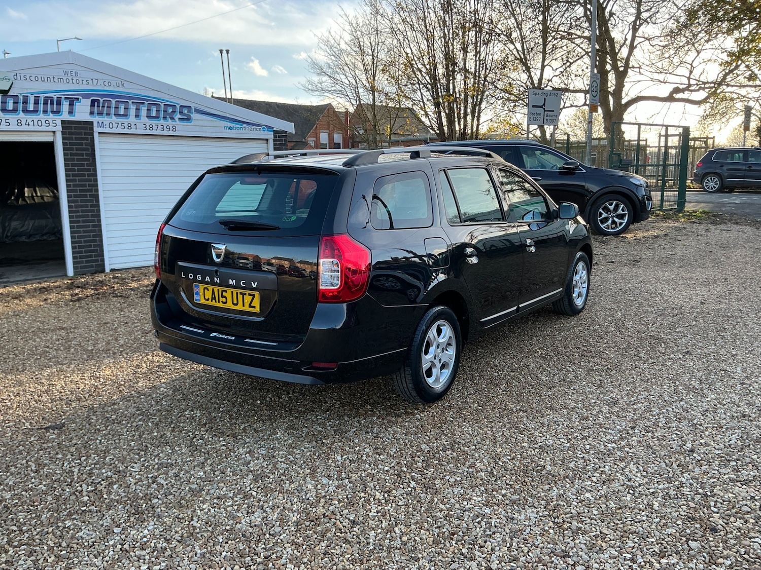 Used Dacia Logan MCV 2015 for sale - 76588301: Photo 4